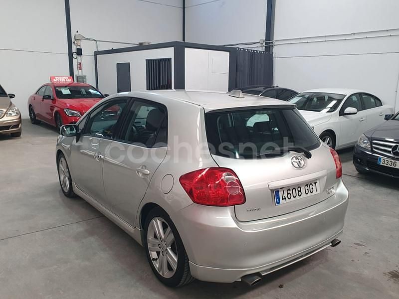 Usado Toyota Auris Sport 177 CV (130 kW) 2008 Beige Berlina