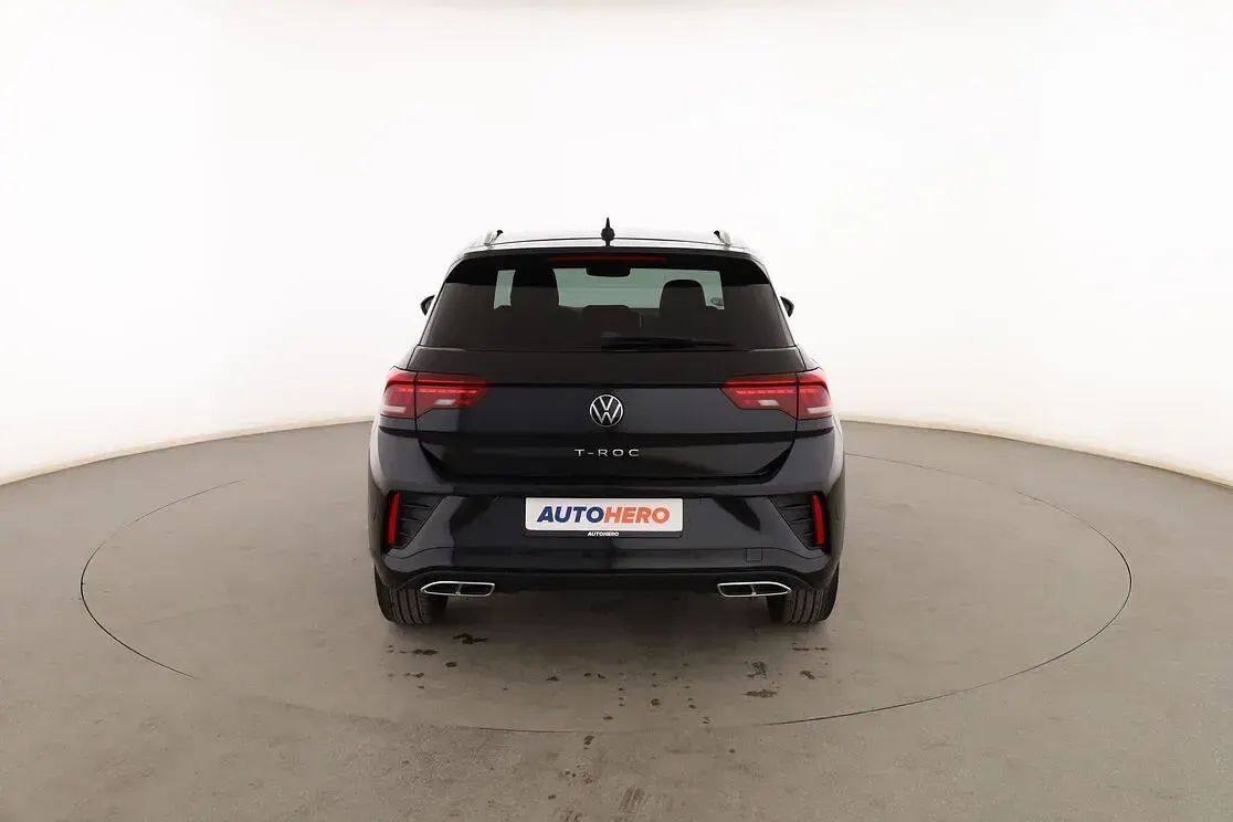 Usado VW T-Roc R-line 150 CV (110 kW) 2022 Negro SUV