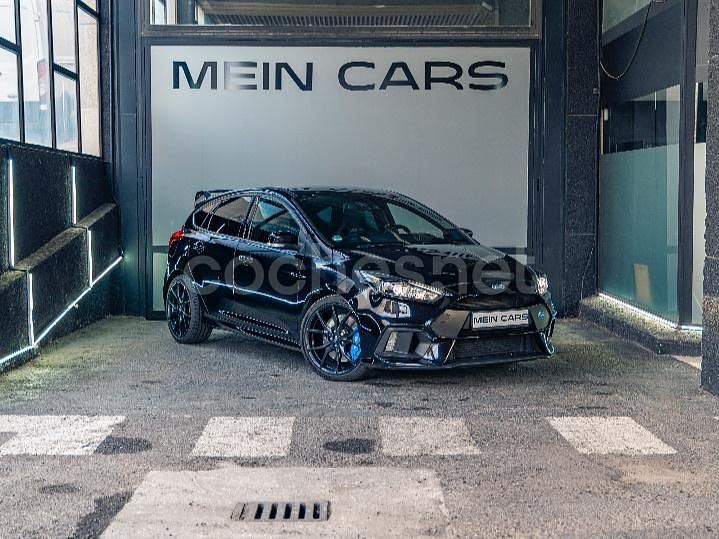 Negro Usado 2017 Ford Focus Performance Edition Berlina | 27.900 € - Imagen 1/4