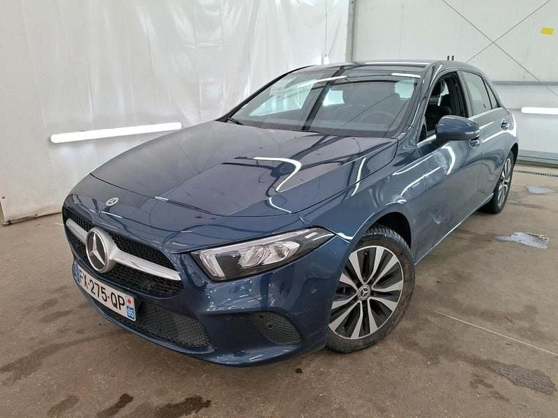 Usado Mercedes A250 219 CV (161 kW) 2021 Azul Berlina