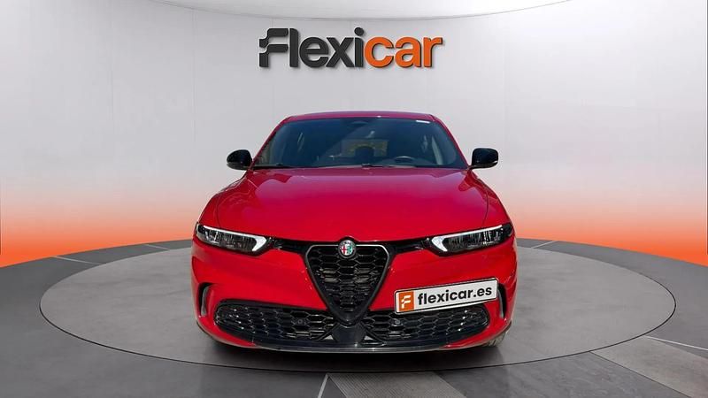 Usado Alfa Romeo Tonale Sprint 131 CV (96 kW) 2023 Rojo SUV