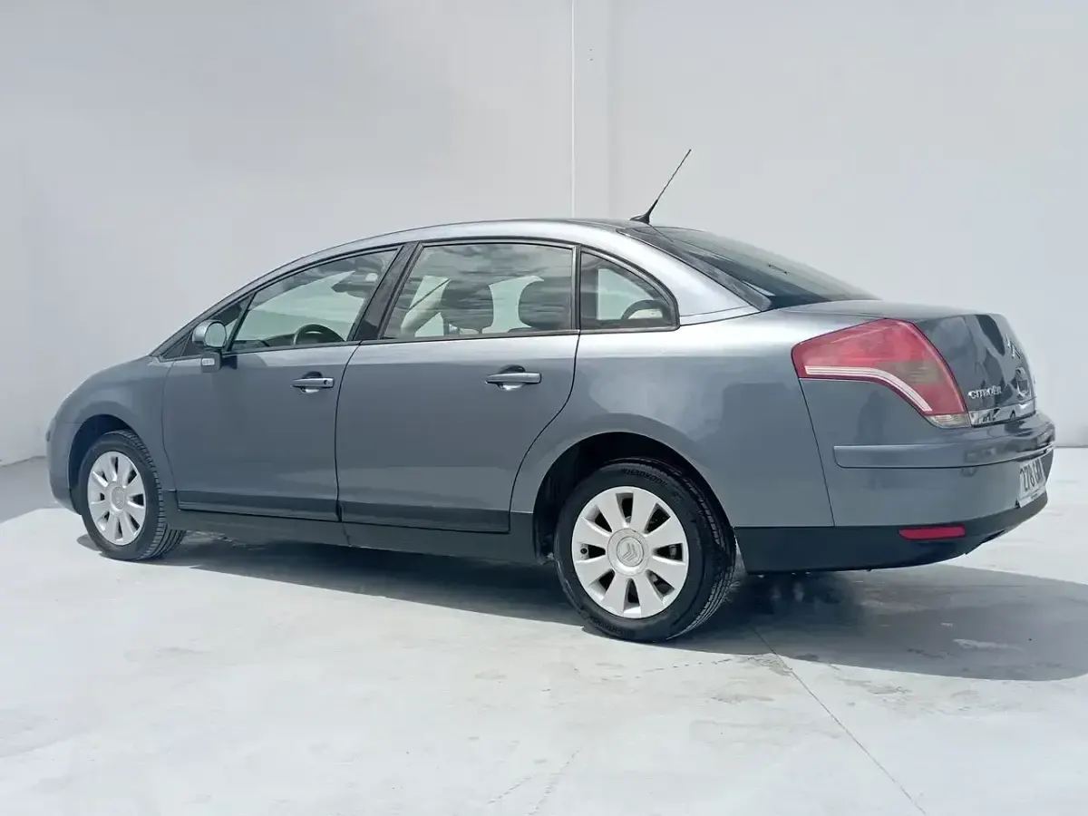 Usado Citroën C4 110 CV (80 kW) 2009 Gris Coupe