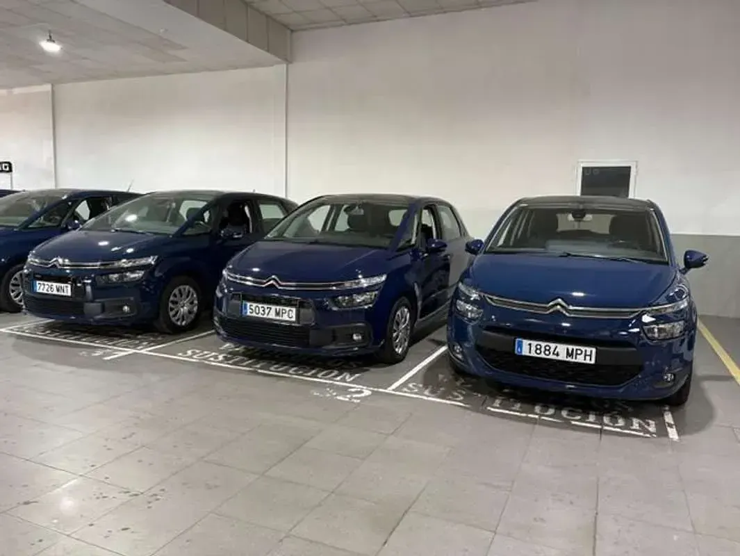 Usado Citroën C4 Feel 131 CV (96 kW) 2018 Azul Utilitario