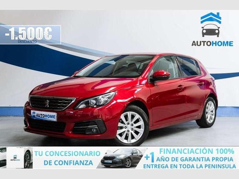 Usado Peugeot 308 Style 110 CV (80 kW) 2020 Rojo Utilitario
