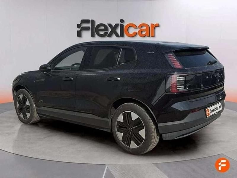 Usado Volvo EX30 Plus 200 kW (272 CV) 2024 Negro SUV
