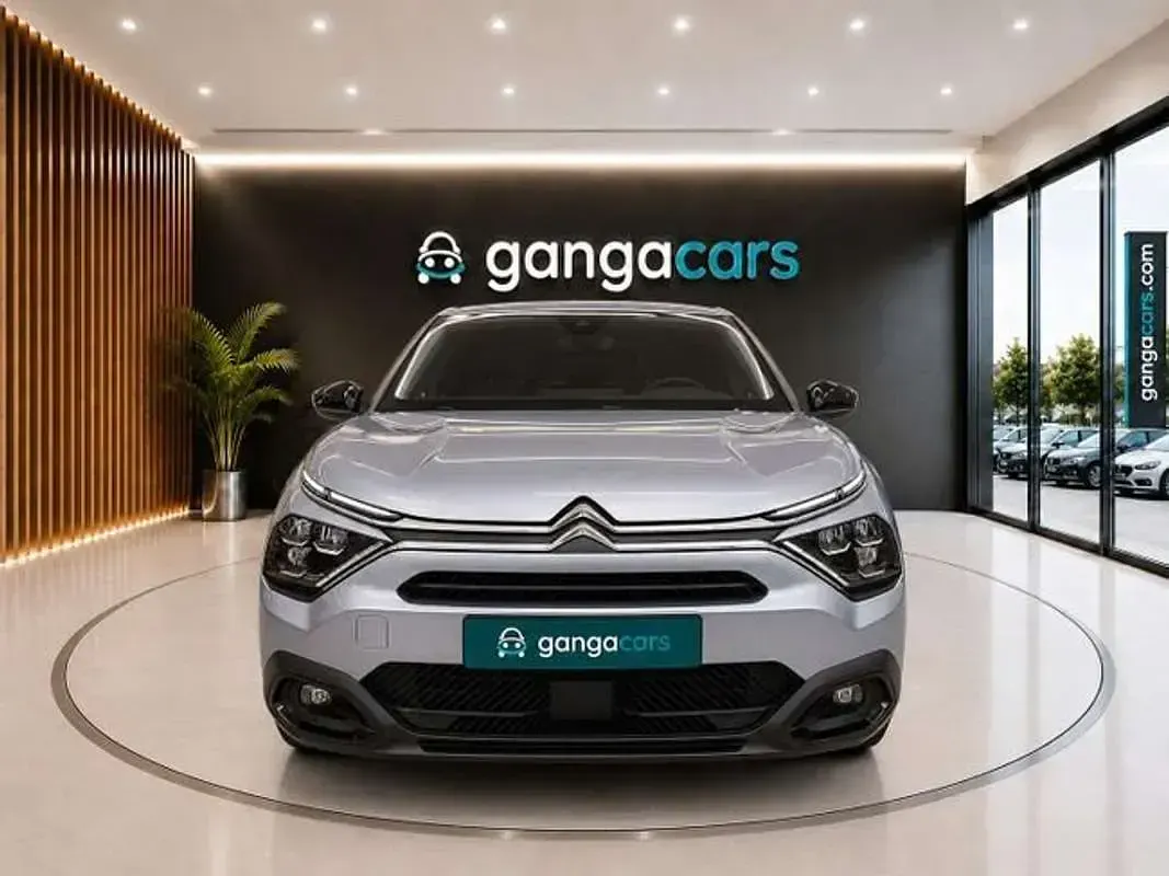 Usado Citroën C4 Feel 101 CV (74 kW) 2024 Plateado SUV