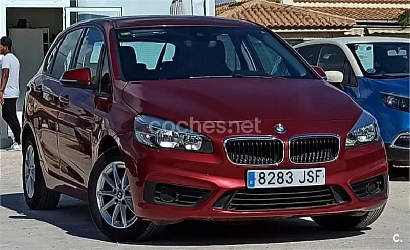 Granate Usado 2016 BMW 216 Active Tourer Monovolumen | 12.500 € (Buen precio) - Imagen 1/4