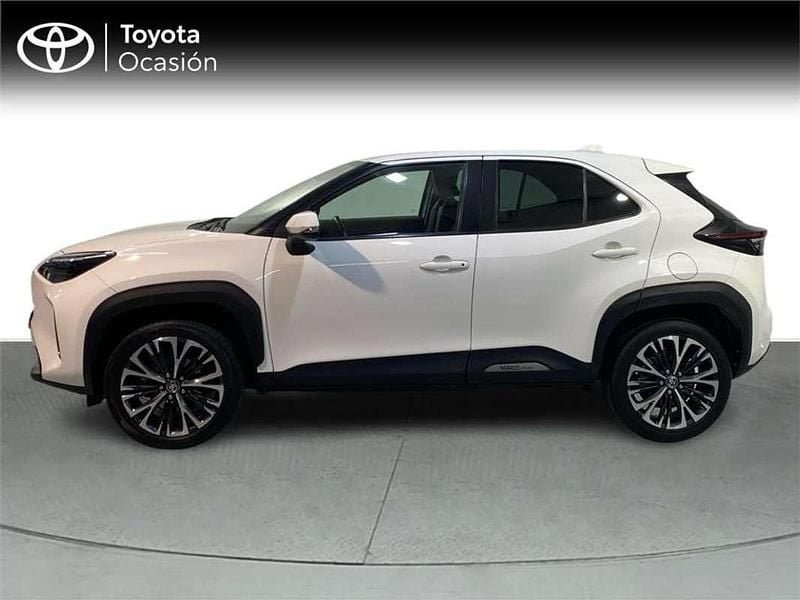 Usado Toyota Yaris Cross Style 116 CV (85 kW) 2022 Blanco SUV