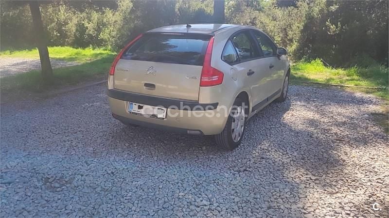 Usado Citroën C4 110 CV (80 kW) 2006 Marrón Berlina