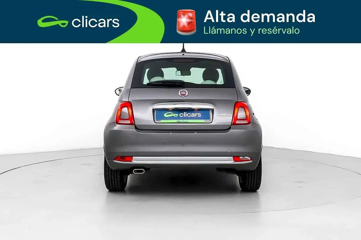Usado Fiat 500 Dolcevita 71 CV (52 kW) 2022 Gris Utilitario