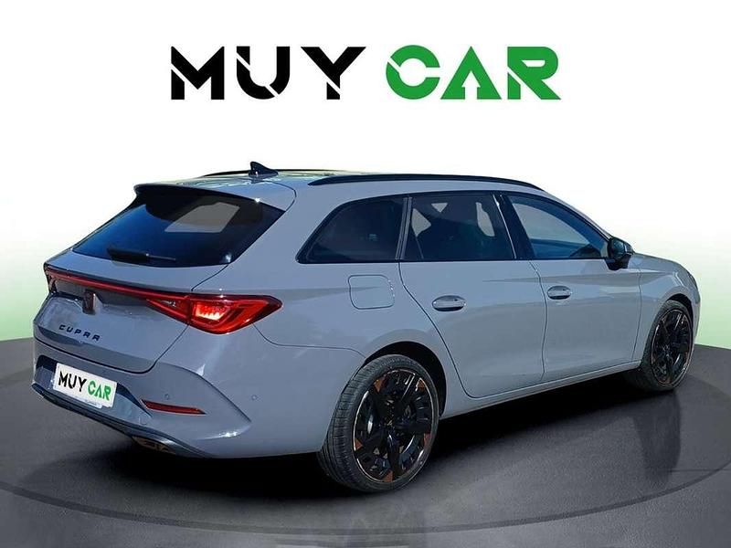 Begagnad Cupra Leon VZ 245 HK (180 kW) 2021 Grå Kombi