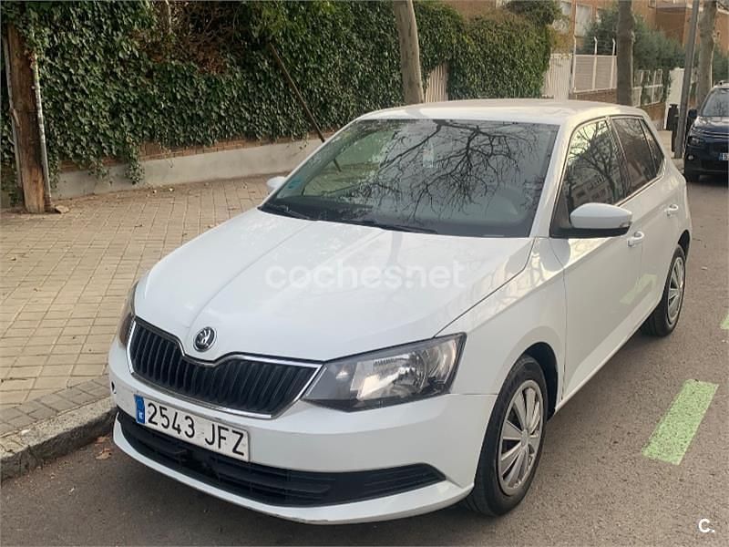 Brugt Skoda Fabia Ambition 60 HK (44 kW) 2015 Hvid Sedan