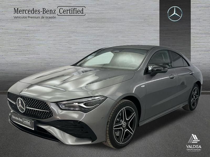Gris Usado 2025 Mercedes CLA250e Berlina | 51.900 € - Imagen 1/4