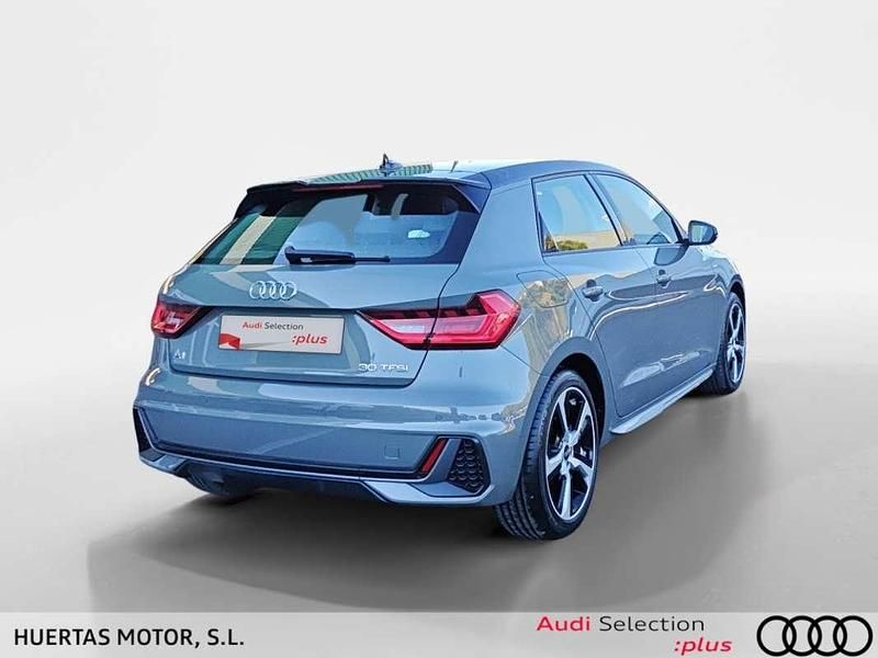 Usado Audi A1 116 CV (85 kW) 2025 Gris Berlina