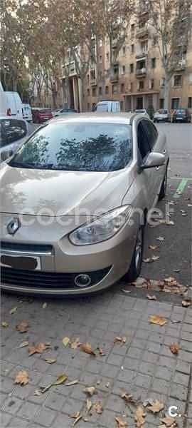 Usado Renault Fluence Expression 110 CV (80 kW) 2011 Beige Berlina
