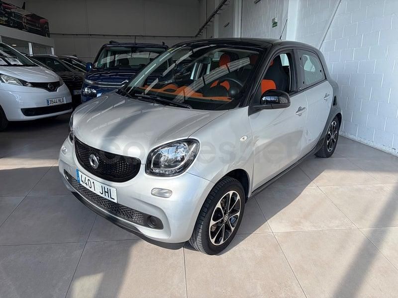Usado Smart ForFour Passion 90 CV (66 kW) 2015 Gris / plata Utilitario