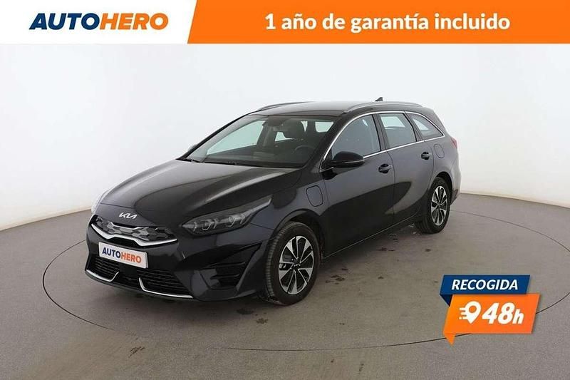 Negro Usado 2024 Kia Ceed Familiar | 22.761 € (Precio justo) - Imagen 1/3