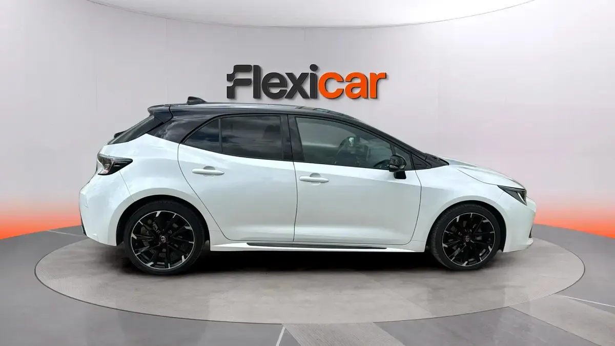 Usado Toyota Corolla Sport 184 CV (135 kW) 2022 Blanco Berlina