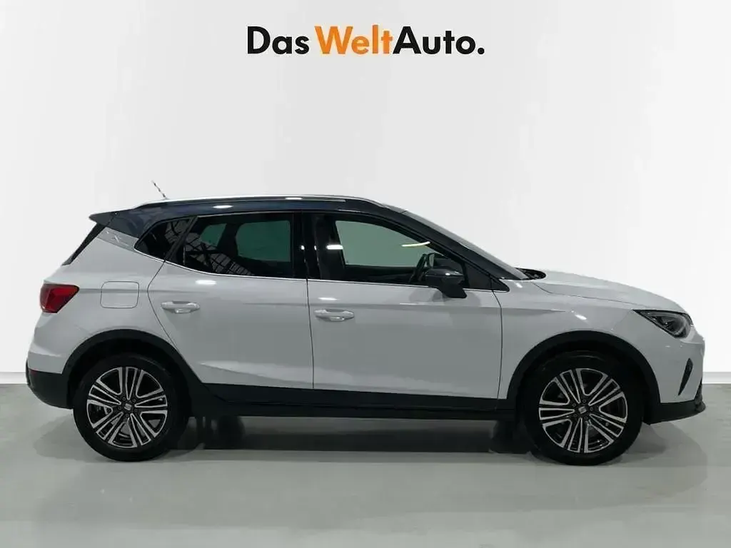 Usado Seat Arona FR 116 CV (85 kW) 2024 Blanco SUV