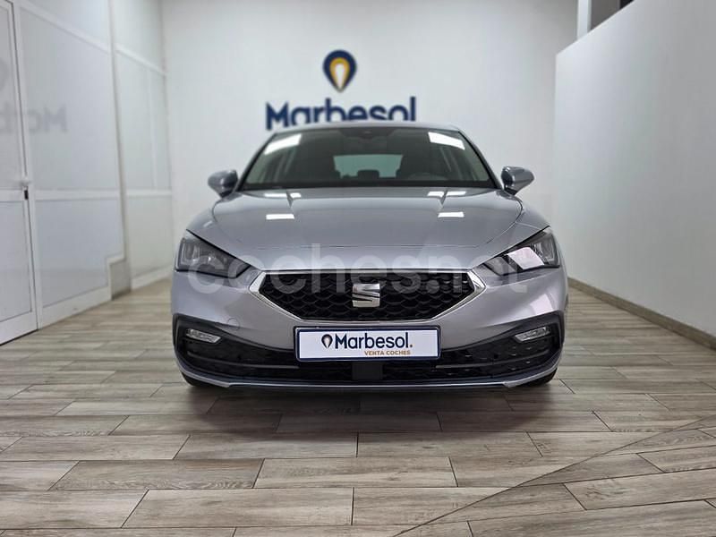 Gris / plata Usado 2021 Seat Leon Style Berlina | 14.790 € (Precio justo) - Imagen 1/4