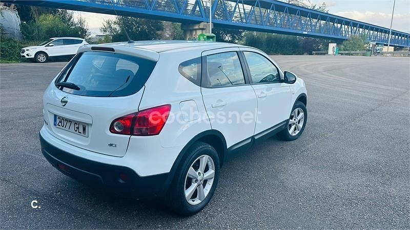 Usado Nissan Qashqai Tekna 150 CV (110 kW) 2009 Blanco SUV