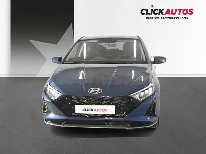 Usado Hyundai i20 100 CV (73 kW) 2025 Azul Utilitario