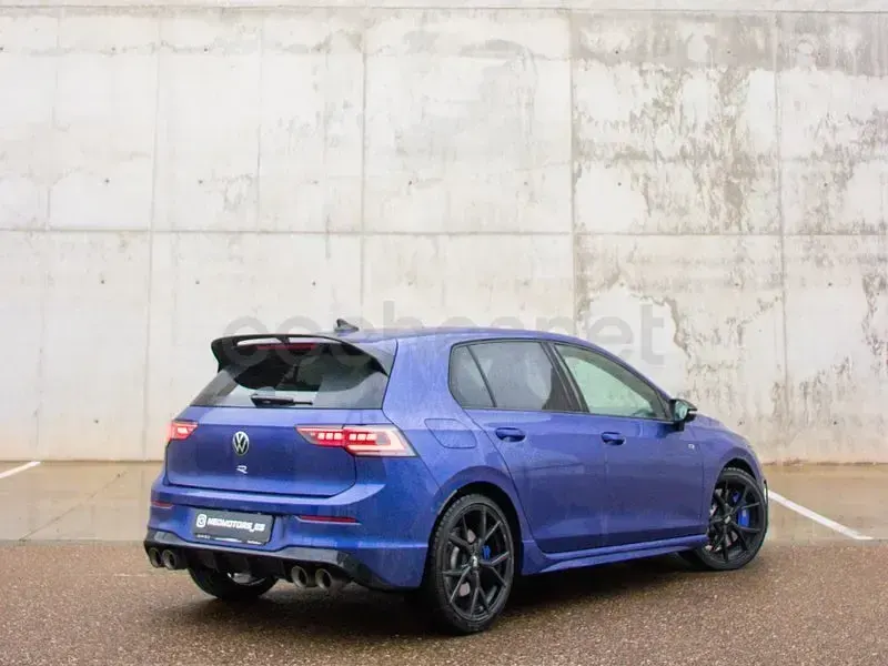 Usado VW Golf VIII Black Edition 333 CV (244 kW) 2025 Azul Berlina