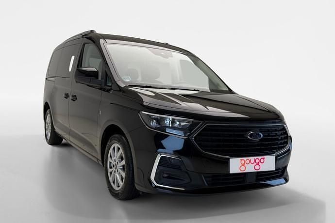 Usado Ford Tourneo Titanium 122 CV (89 kW) 2023 Monovolumen