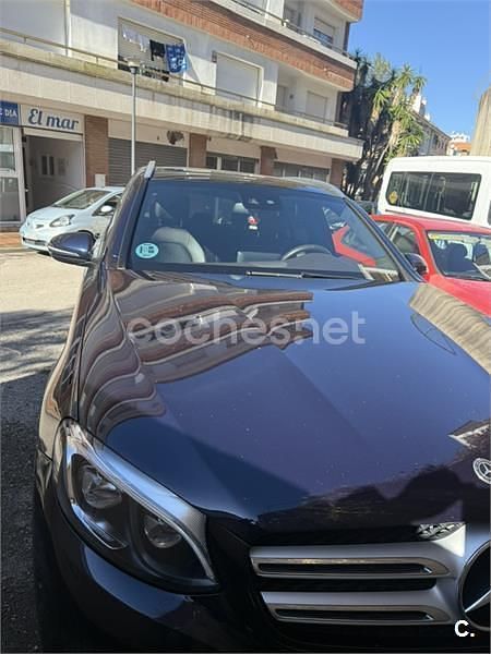 Usado Mercedes GLC250 204 CV (150 kW) 2019 Azul SUV