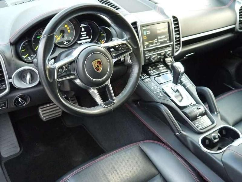 Usado Porsche Cayenne S E-Hybrid 333 CV (244 kW) 2015 Gris SUV