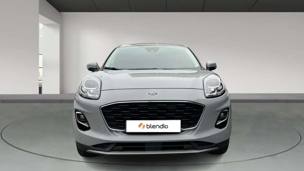 Usado Ford Puma Titanium 125 CV (91 kW) 2023 Gris SUV