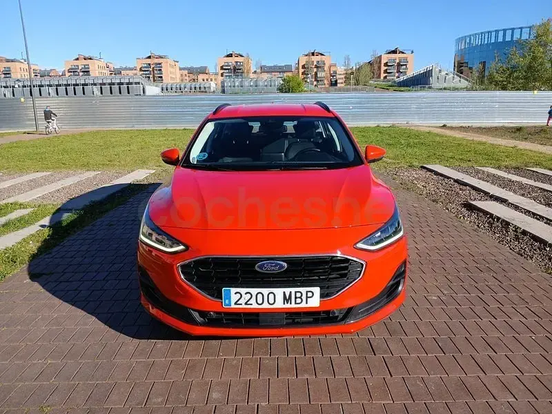 Brugt Ford Focus Trend 120 HK (88 kW) 2023 Rød Stationcar