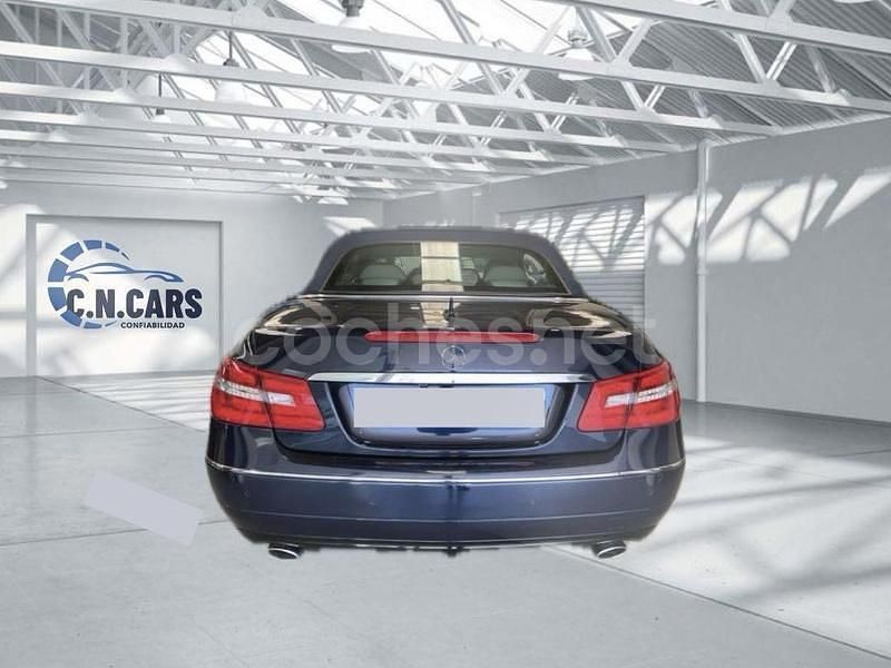 Usado Mercedes E350 Avantgarde 265 CV (194 kW) 2011 Azul Descapotable