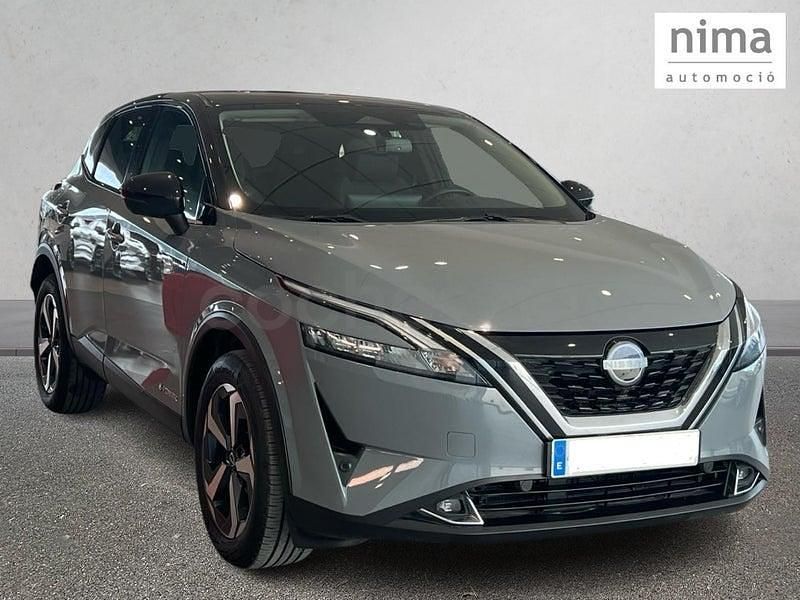 Usado Nissan Qashqai N-Connecta 190 CV (139 kW) 2023 Gris / plata SUV