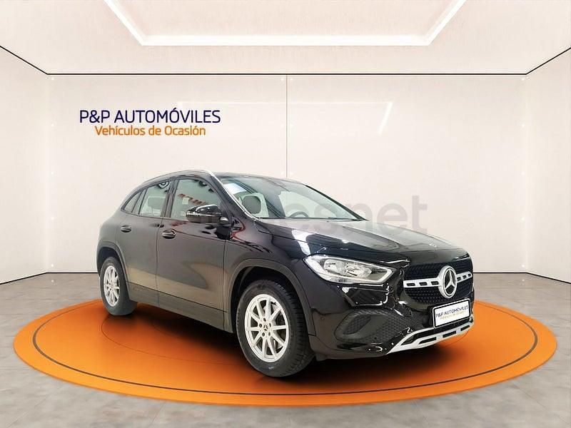 Usado Mercedes GLA200 150 CV (110 kW) 2022 Negro SUV