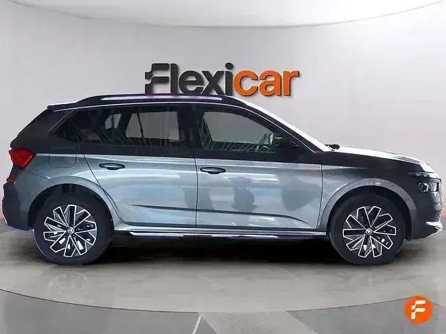 Usado Skoda Kamiq Monte Carlo 150 CV (110 kW) 2023 Gris SUV