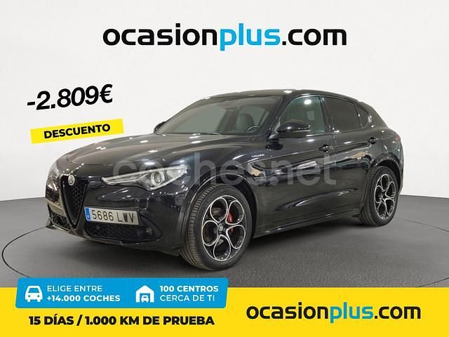 Negro Usado 2022 Alfa Romeo Stelvio Veloce SUV | 30.900 € (Precio justo) - Imagen 1/4