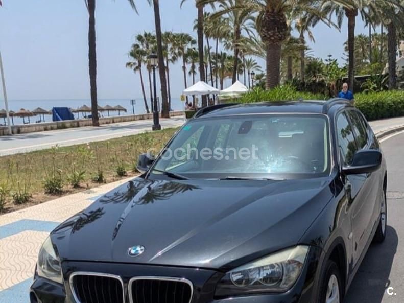 Negro Usado 2011 BMW X1 SUV | 8500 € (Precio justo) - Imagen 1/4