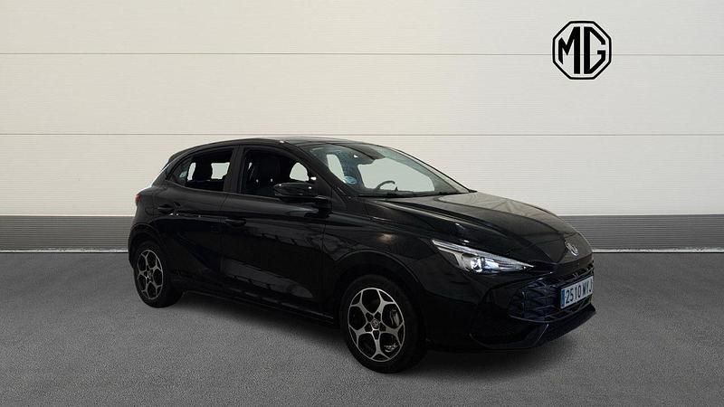 Usado MG MG3 Luxury 195 CV (143 kW) 2025 Negro Utilitario