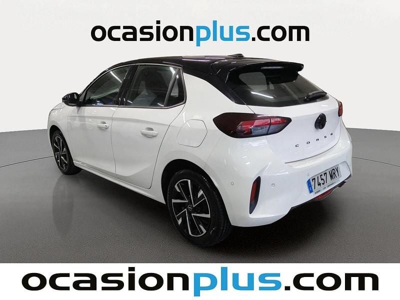 Usado Opel Corsa 100 CV (73 kW) 2024 Blanco Berlina