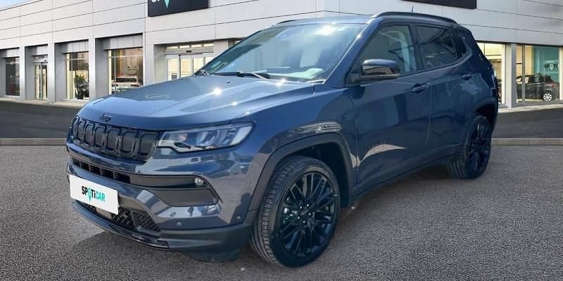 Usado Jeep Compass Night Eagle 131 CV (96 kW) 2022 Azul SUV