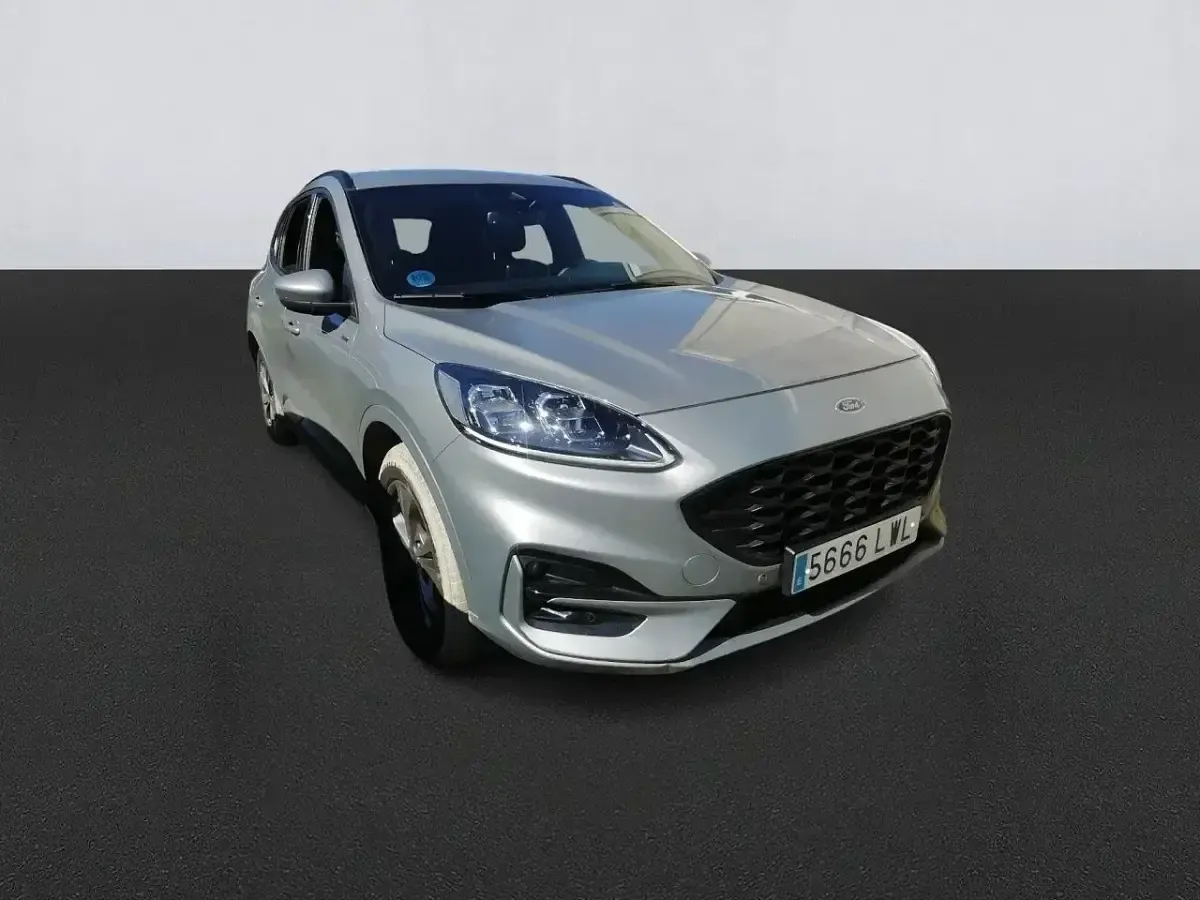 Usado Ford Kuga ST-Line X 225 HP (165 kW) 2022 Cinzento SUV