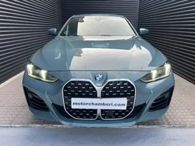 Usado BMW 420 Gran Coupé Comfort Edition 190 CV (139 kW) 2025 Gris / plata Coupe