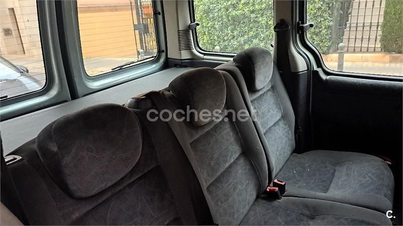 Usado Citroën Berlingo 75 CV (55 kW) 2009 Gris / plata Monovolumen