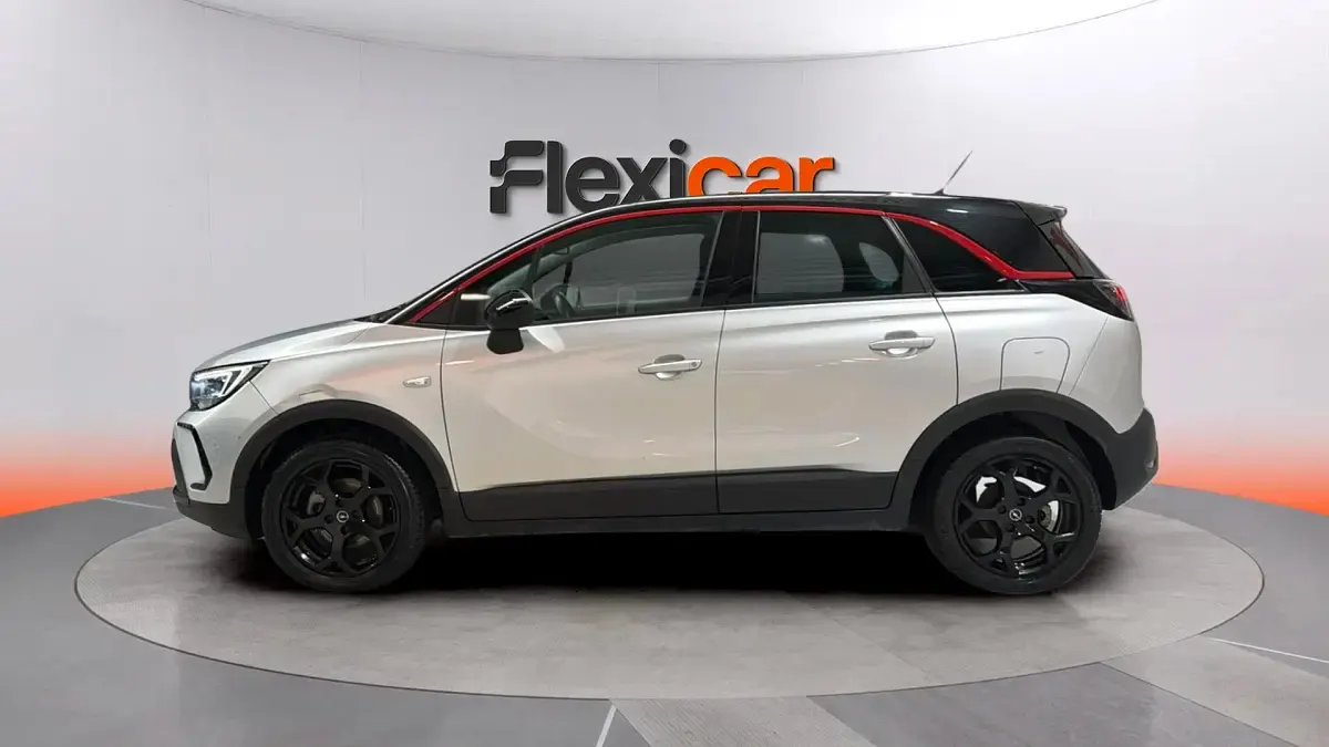 Usado Opel Crossland 110 CV (80 kW) 2023 Gris SUV