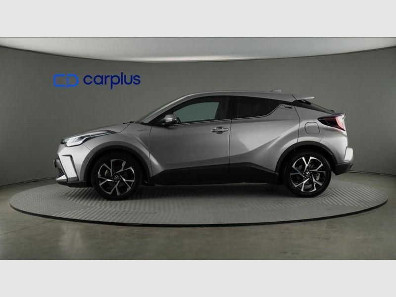 Usado Toyota C-HR Active 122 CV (89 kW) 2021 Gris diamante (met) SUV