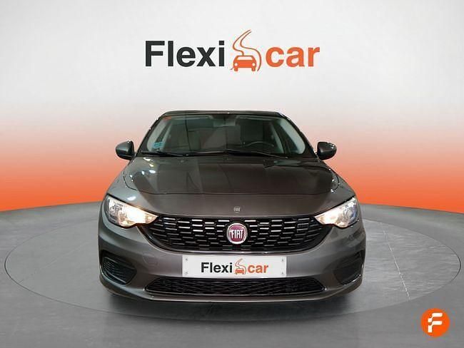 Usado Fiat Tipo Easy 95 CV (69 kW) 2018 Gris Utilitario