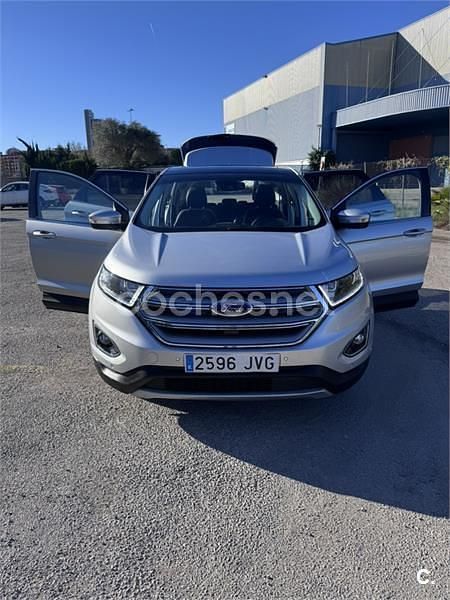 Usado Ford Edge Titanium 210 CV (154 kW) 2016 Gris / plata SUV
