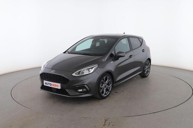 Gris Usado 2020 Ford Fiesta ST-Line Utilitario | 16.499 € (Un poco caro) - Imagen 1/3