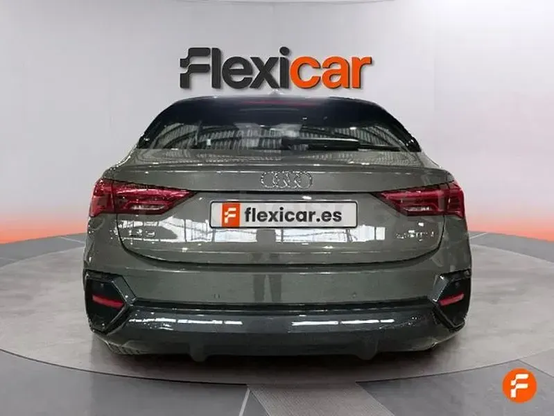 Usado Audi Q3 Sportback 150 CV (110 kW) 2020 Gris / plata SUV